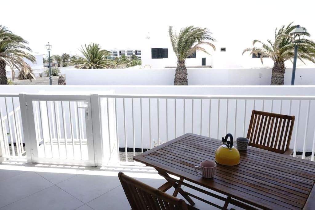Calma House Διαμέρισμα Costa Teguise Εξωτερικό φωτογραφία